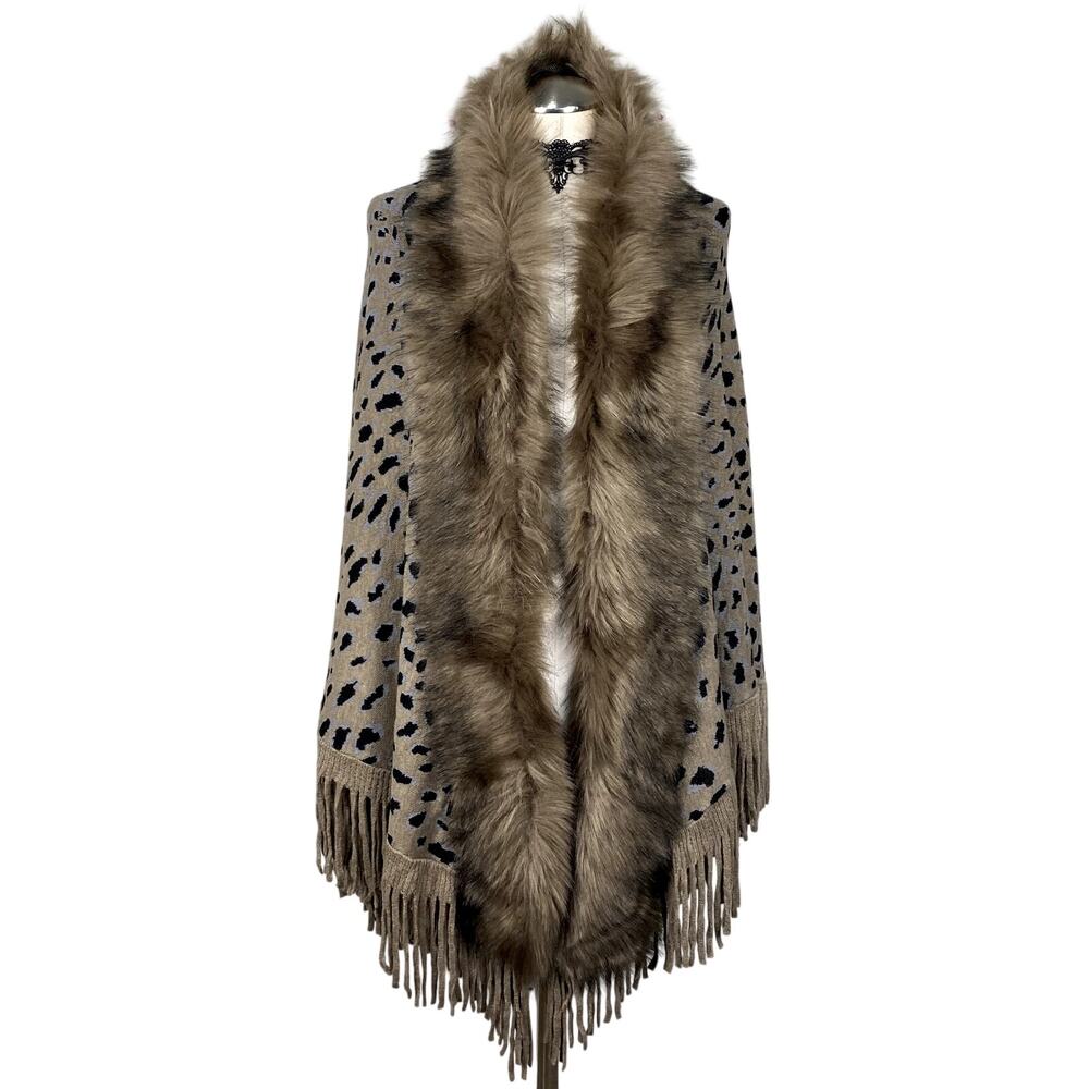 Kimerly C Y2K Faux Fur Trim Tassle Leopard Print Grunge Whimsygoth Pocho Shawl